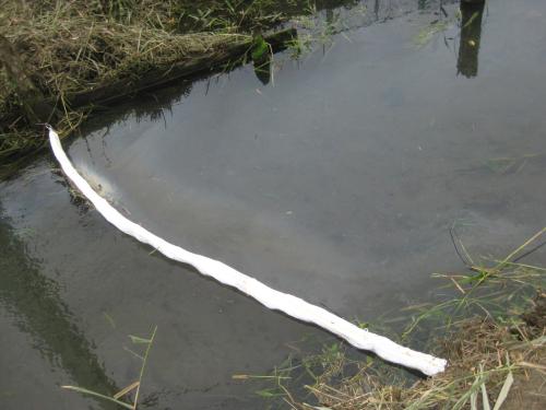 オイルフェンスイメージ