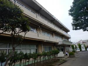西中学校